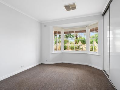 118 Ward Street, Lamington WA 6430
