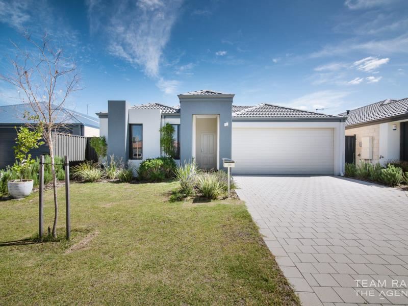 60 Serenity Street, Wellard WA 6170