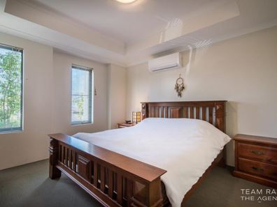 60 Serenity Street, Wellard WA 6170