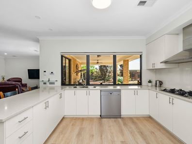 38 Wilson Road, Pinjarra WA 6208