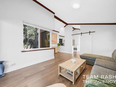 6/12 Watling Avenue, Lynwood WA 6147
