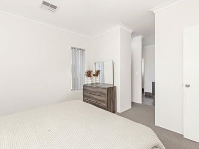 30 Moonstone Parkway, Wellard WA 6170