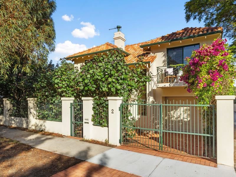 2 Hardy Road, Nedlands