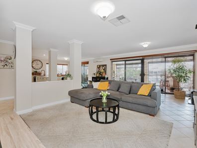 21 PATEMAN PLACE, South Yunderup WA 6208