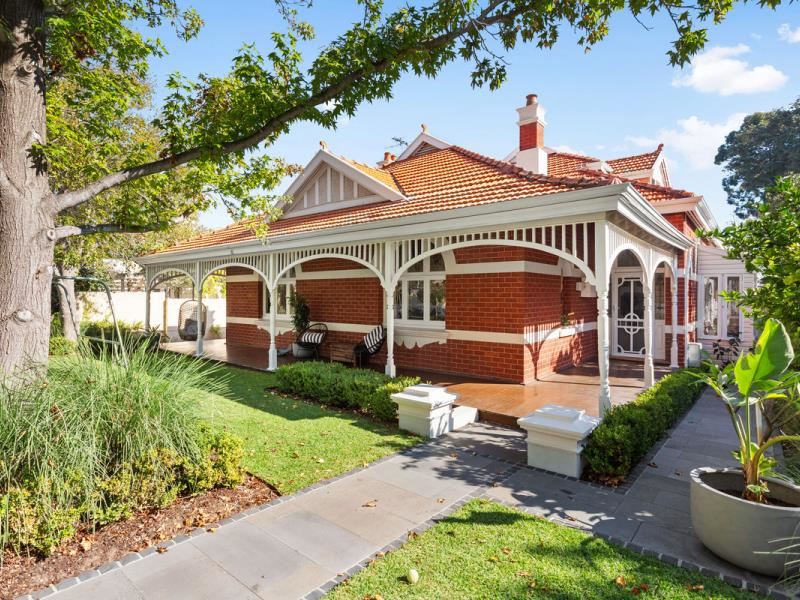 7 James Road, Swanbourne