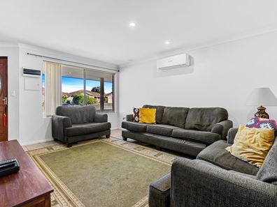 31 Minigwal Loop, Waikiki WA 6169