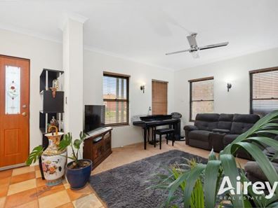 31 Brindabella Avenue, Rockingham WA 6168