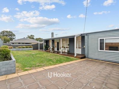 81 Beach Road, South Bunbury WA 6230