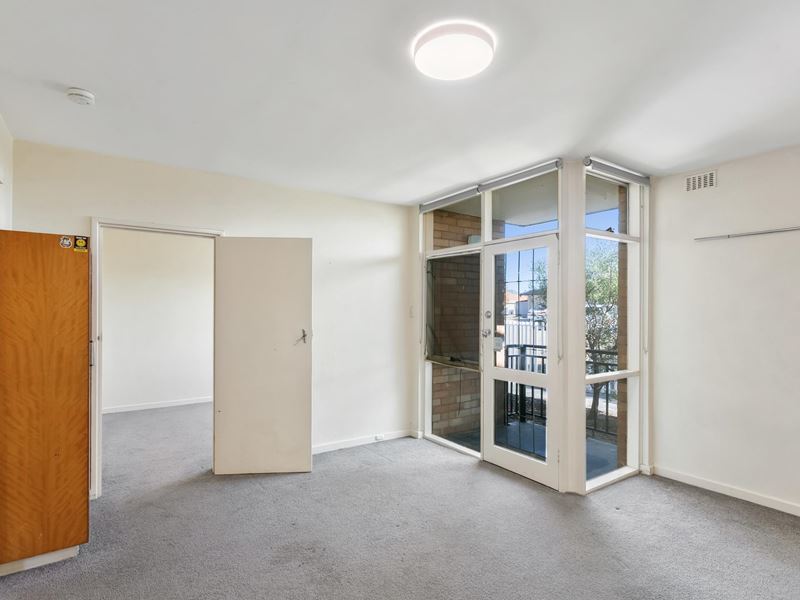 3/6 Anthony Way, Tuart Hill