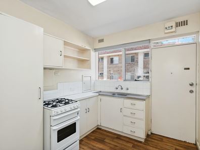 3/6 Anthony Way, Tuart Hill WA 6060