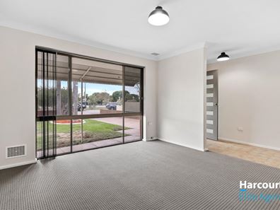 36A Kingston Way, Safety Bay WA 6169