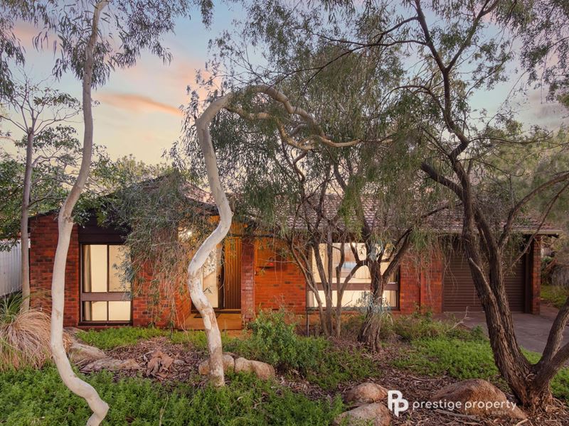 4 Bernedale Way, Duncraig WA 6023