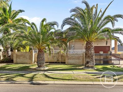 22 Dampier Avenue, Mullaloo WA 6027