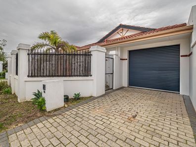 106 Hillsborough Drive, Nollamara WA 6061