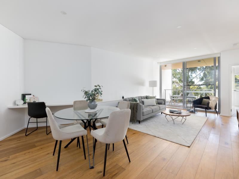 17/1 Hallam Way, Rivervale WA 6103