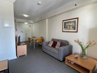 9J/811 Hay Street, Perth WA 6000