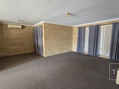 10 Camelia Crescent, Castletown WA 6450