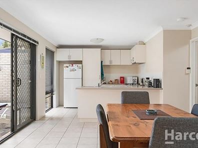 2/14 Binnar Court, Erskine WA 6210