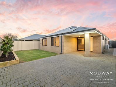 43 Silverthrone Rd, Haynes WA 6112