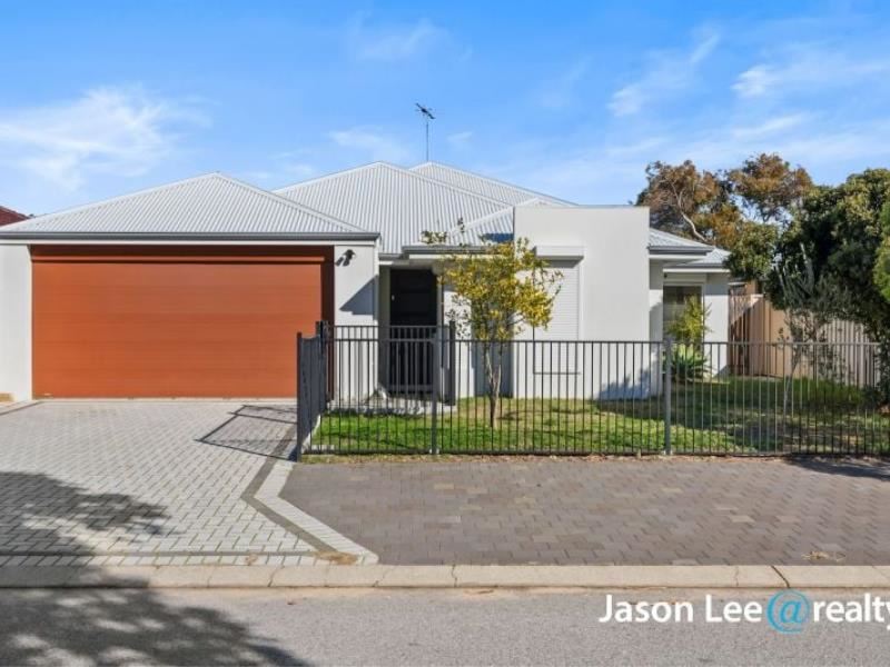 12 Menna Brace, Greenfields WA 6210