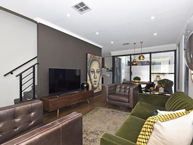 14 Fruin Loop, Ellenbrook WA 6069