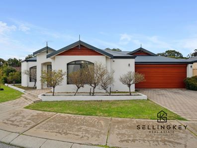15 Hourn Way, Canning Vale WA 6155