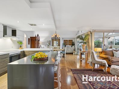 11 Carpenter Chase, Wanneroo WA 6065