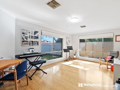 20 Brooke Gardens, Bateman WA 6150