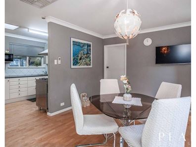 5 Scott Place, Hillarys WA 6025