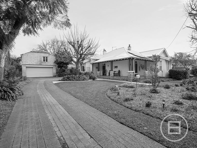 19 Kinninmont Avenue, Nedlands WA 6009