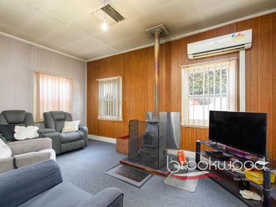 2 Hovea Crescent, Wundowie WA 6560