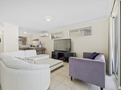 6E Coralie Court, Armadale WA 6112