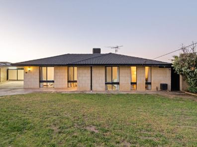 22 Allinga Crescent, Craigie WA 6025