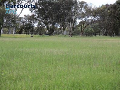 4 Steere Road, Woodanilling WA 6316