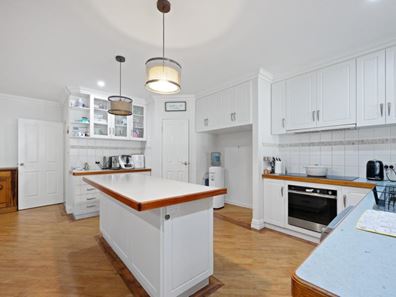 7 Shoreview Street, Wandina WA 6530