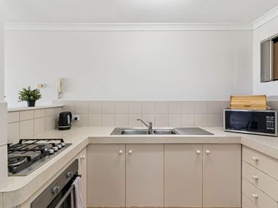 23/20 Gochean Avenue, Bentley WA 6102