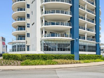 1/1 Tanunda Drive, Rivervale WA 6103