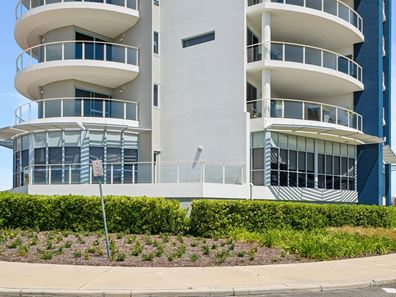 1/1 Tanunda Drive, Rivervale WA 6103