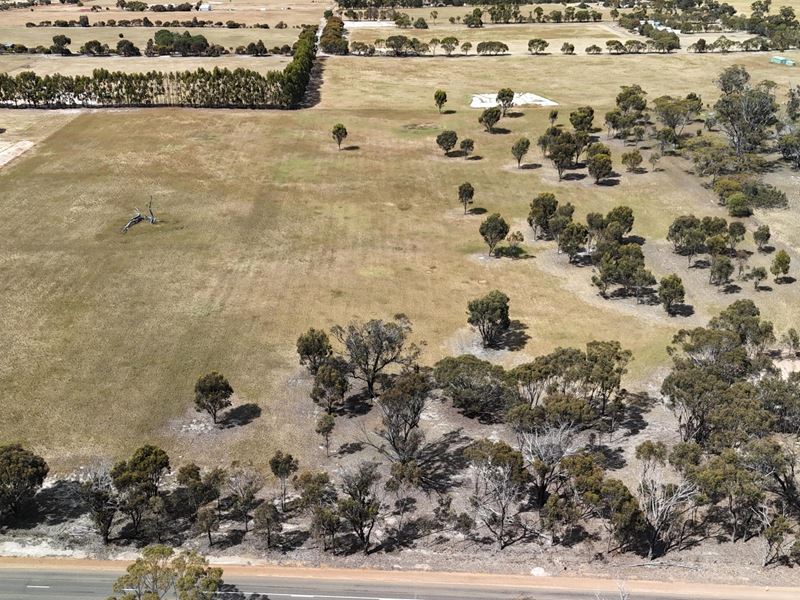 Lot 372,  Broomehill-Kojonup Road, Broomehill Village WA 6318