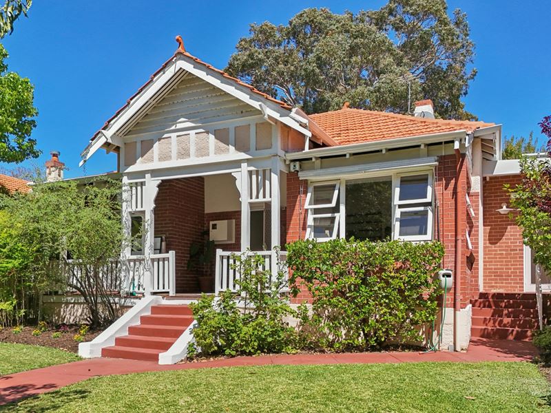 83 Archdeacon Street, Nedlands
