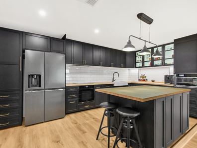 19 Galley Close, Port Kennedy WA 6172