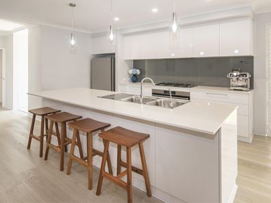2 Jenkins Road, Cowaramup WA 6284