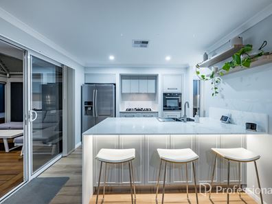 22 Cornell Street, Eglinton WA 6034