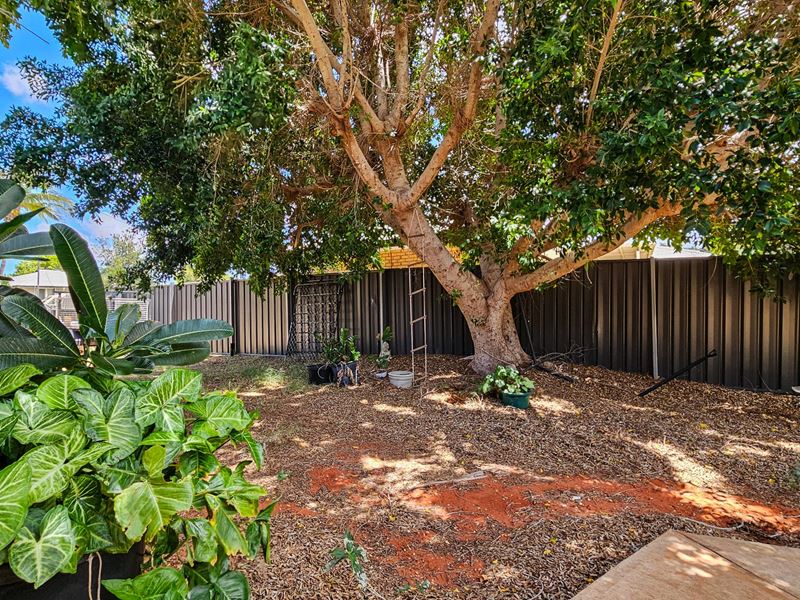 8 Schmidt Way, Exmouth WA 6707