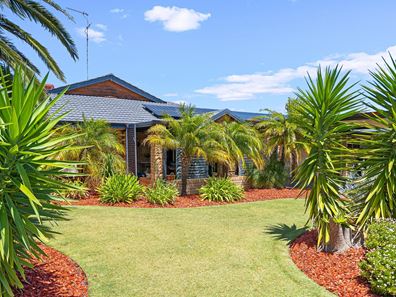 3 Quadrant Rise, Halls Head WA 6210