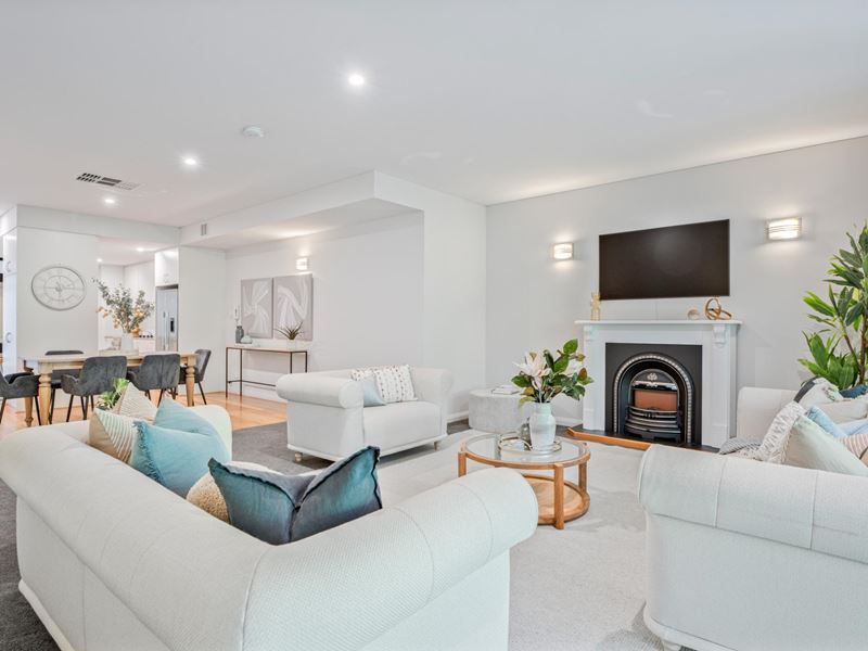 2/4 Centro Avenue, Subiaco