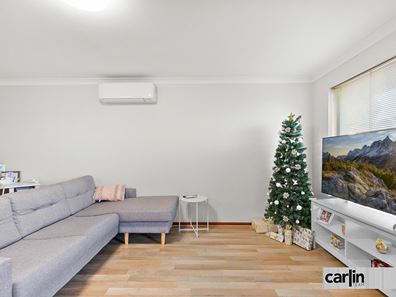 10/5 Kitchener Road, Melville WA 6156