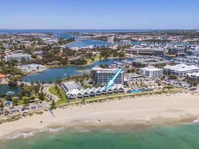 11/16 Dolphin Drive, Mandurah WA 6210
