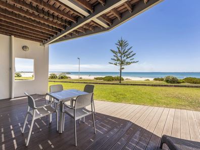 11/16 Dolphin Drive, Mandurah WA 6210