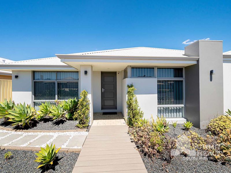369 Parade Road, Dalyellup WA 6230